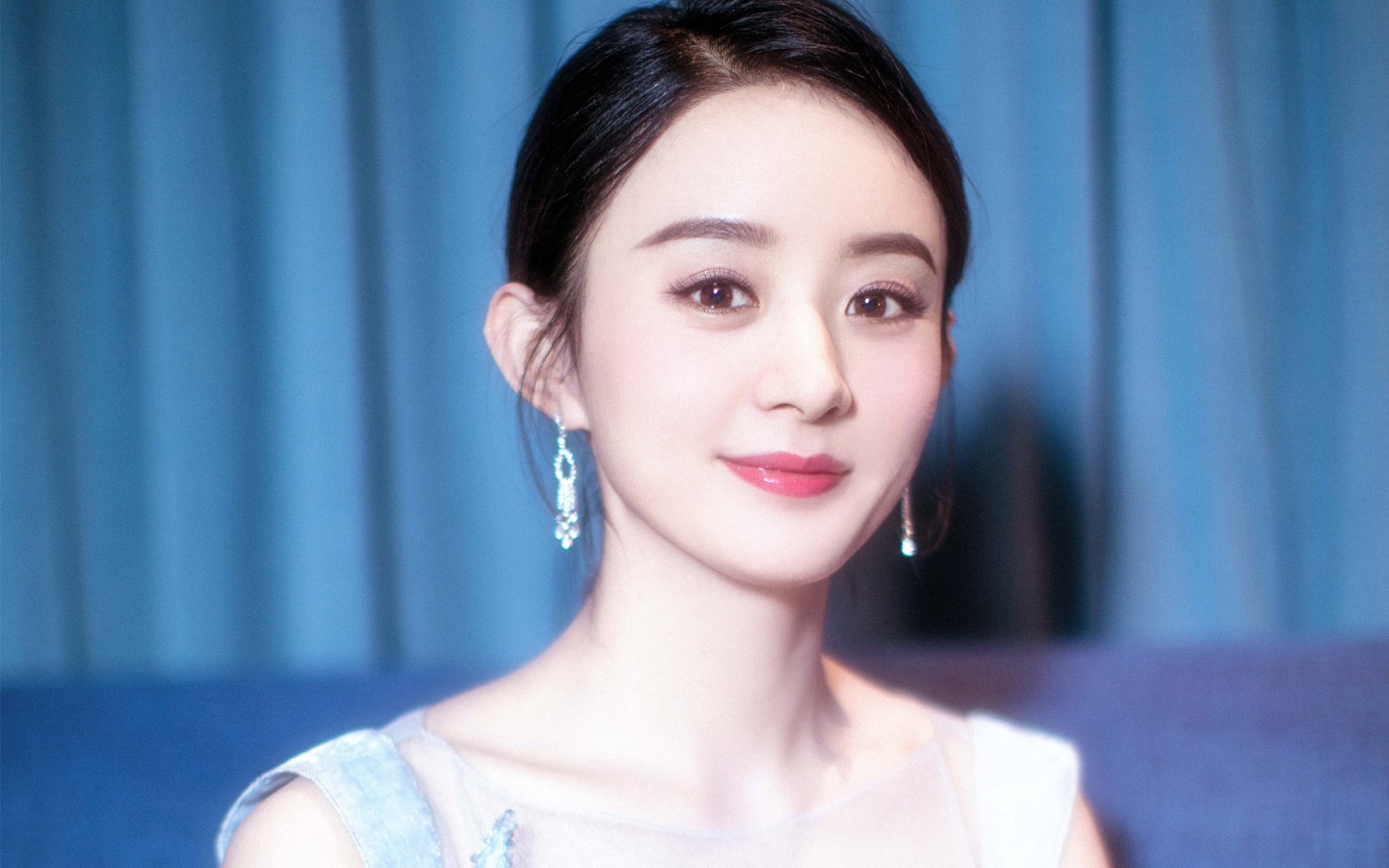 爱游戏登录入口-“西甲年轻力量崭露头角：未来巨星闪耀赛场”，2021西甲球队