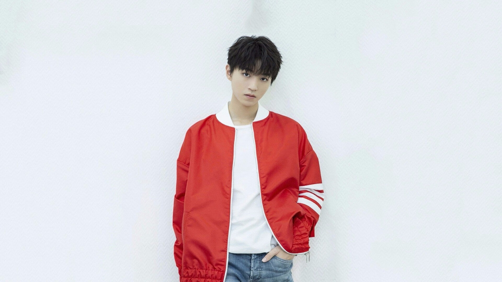 爱游戏体育官方网站-比尔森斯1-1平瓦伦西亚，瓦尔沃尔德和阿尔瓦雷斯各进一球，比沃尔阿瓦雷兹