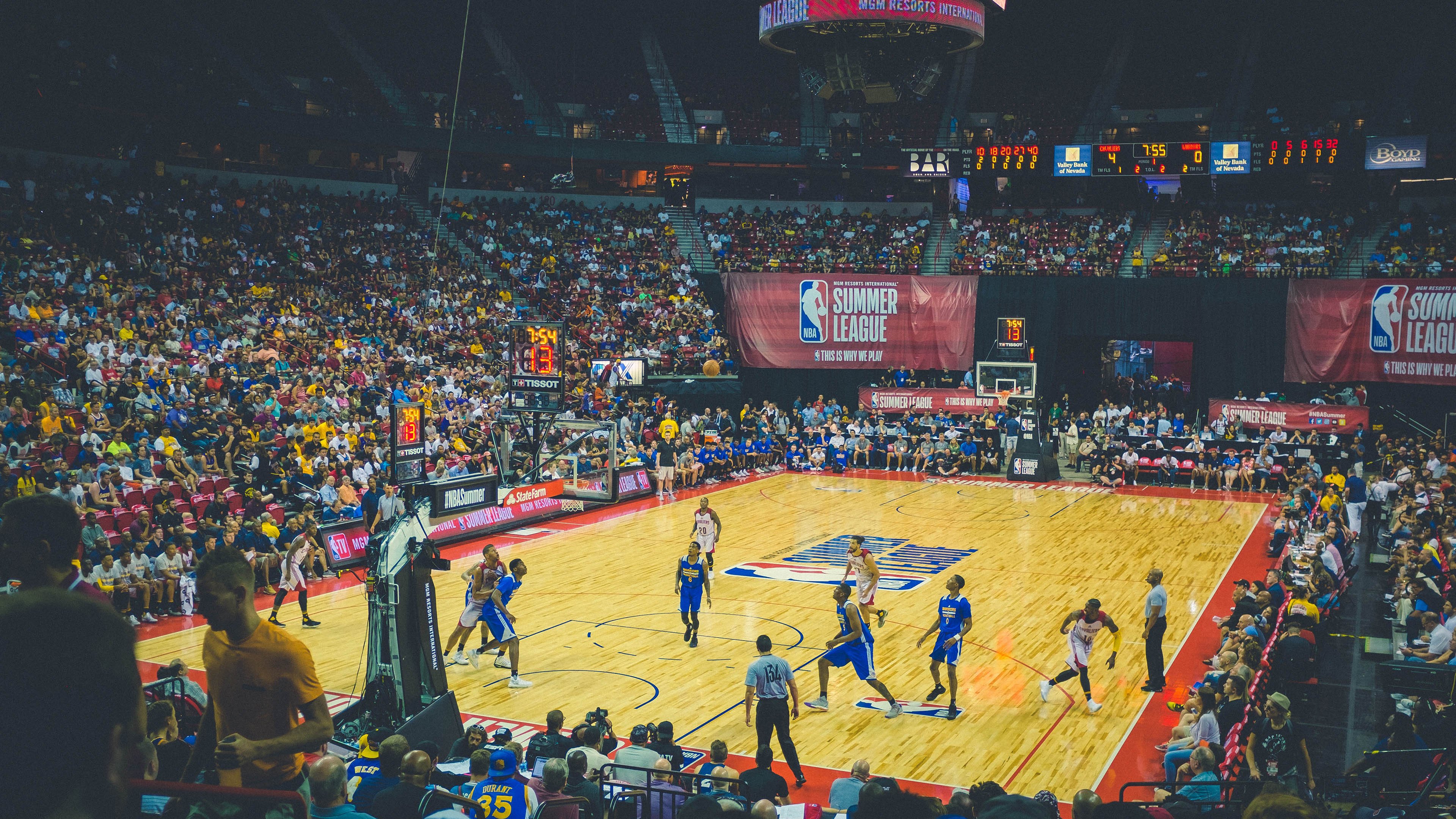 AYX SPORTS-球员是否应通过联盟平台传播正向价值，球员就应该在