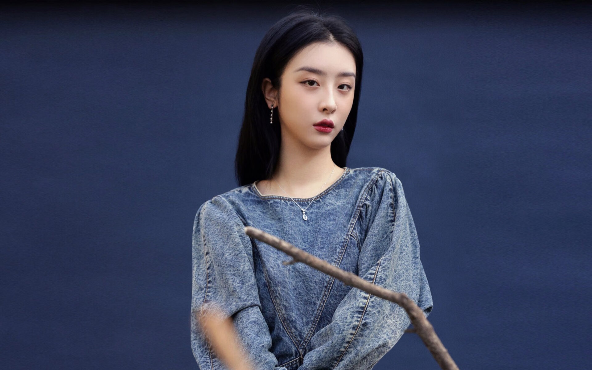 爱游戏中国官方登录入口网站-体育新闻中心拓展AI赛事评论辅助系统场景，体育新闻评论范文600