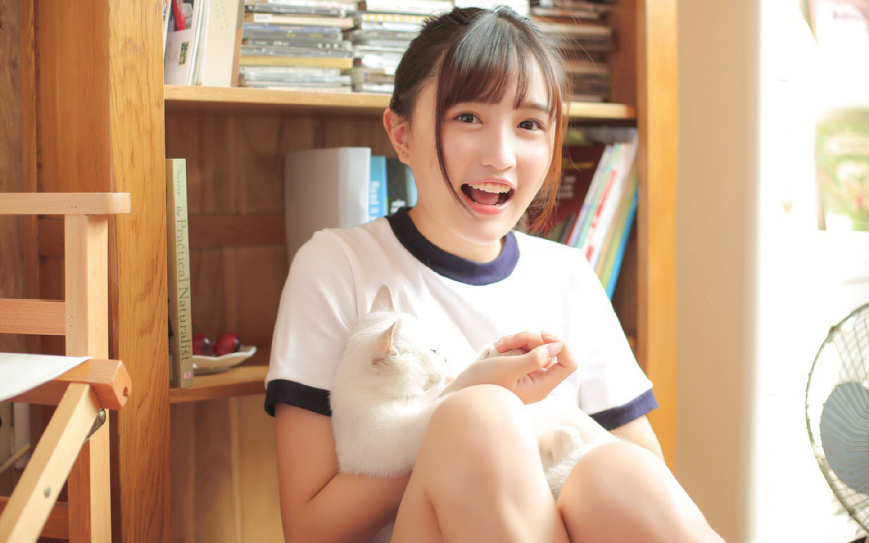 爱游戏app-意甲攻防对决：攻势如潮防守坚韧，意甲防守怎么这么严